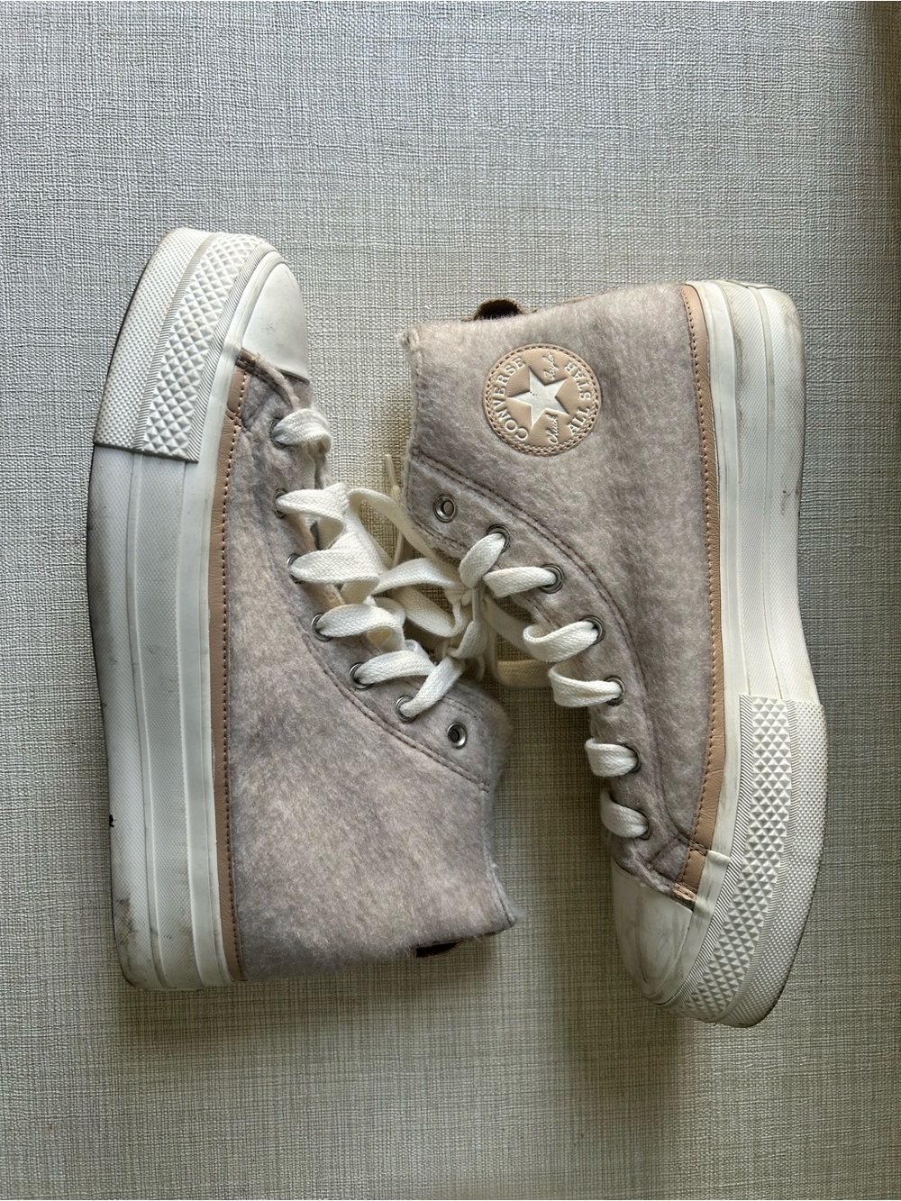 Converse High-Top Sneakers in Beige and White